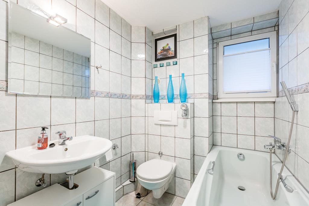 Ferienwohnung Ferien Und Messewohnug Köln Exterior foto