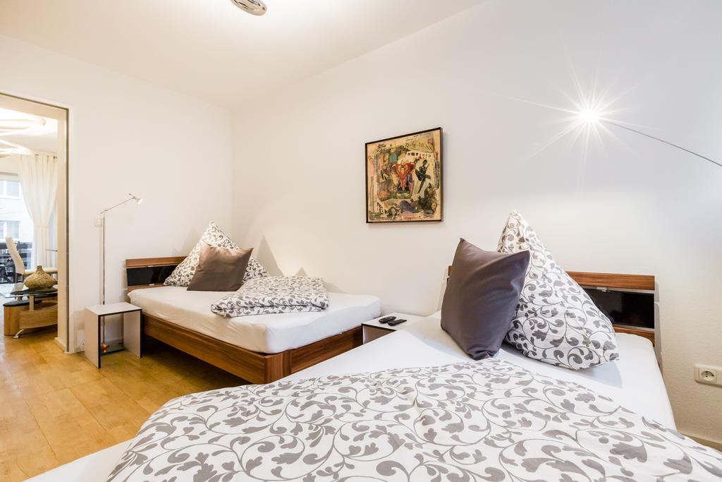 Ferienwohnung Ferien Und Messewohnug Köln Exterior foto