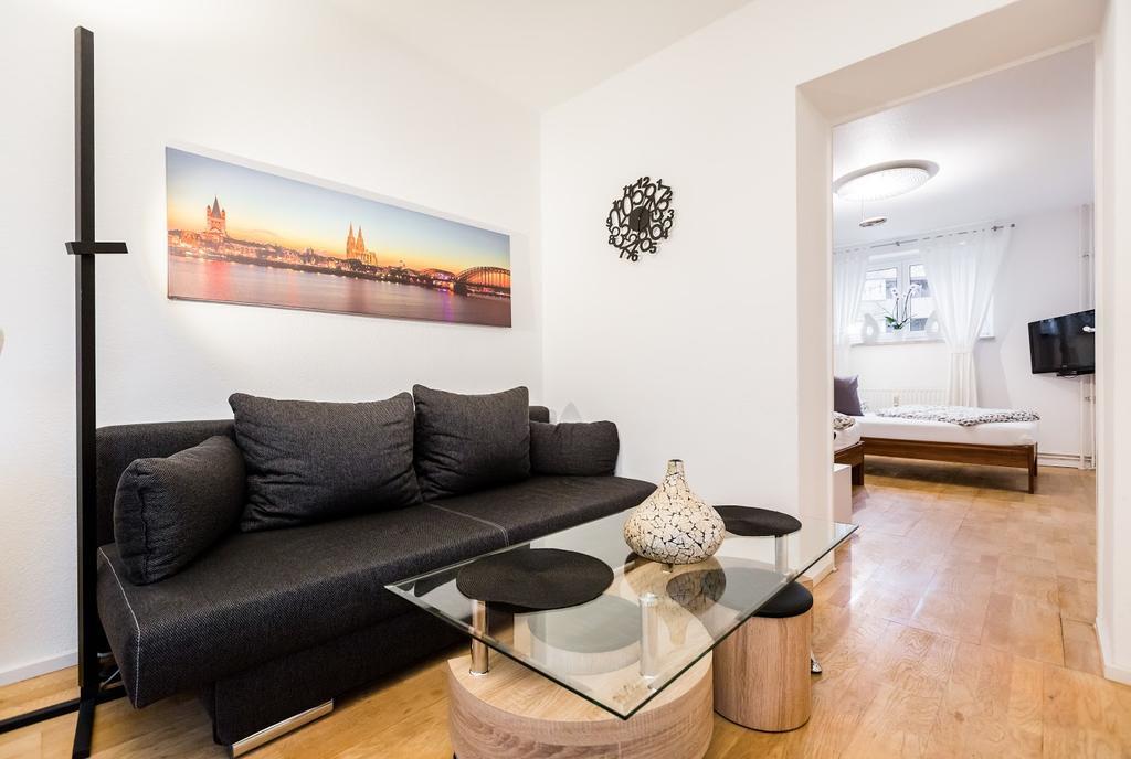 Ferienwohnung Ferien Und Messewohnug Köln Exterior foto